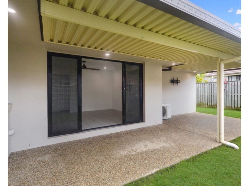 6 Temple Island Circuit, Oxenford QLD 4210