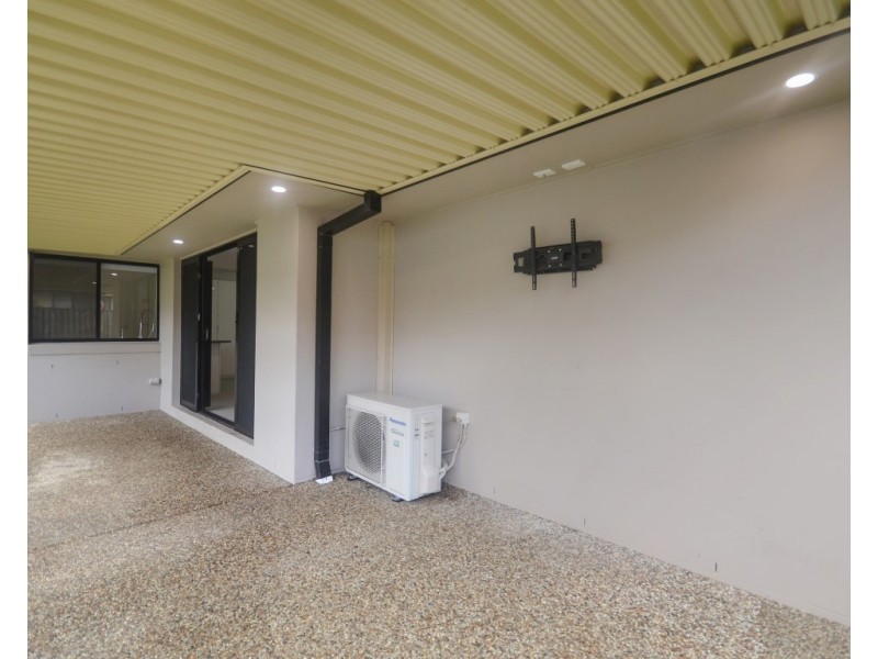 6 Temple Island Circuit, Oxenford QLD 4210