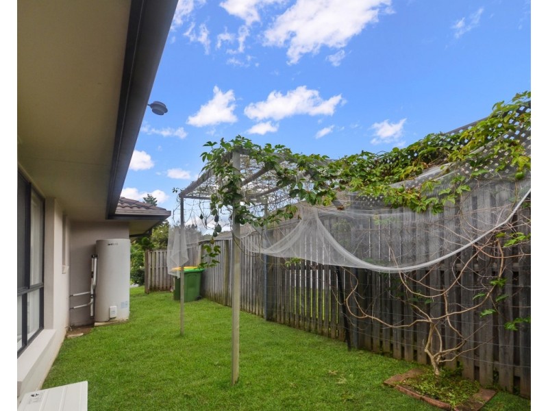 6 Temple Island Circuit, Oxenford QLD 4210
