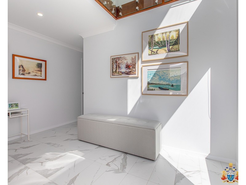 13 Senna Close, Pine Mountain QLD 4306