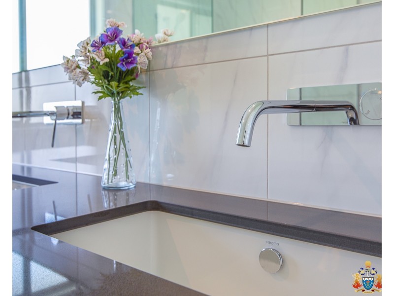 13 Senna Close, Pine Mountain QLD 4306