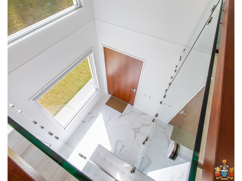 13 Senna Close, Pine Mountain QLD 4306