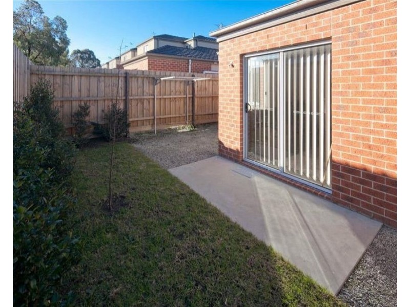 15/4 Young Road, Hallam VIC 3803