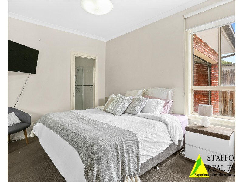 2/27 Morley Street, Glenroy VIC 3046