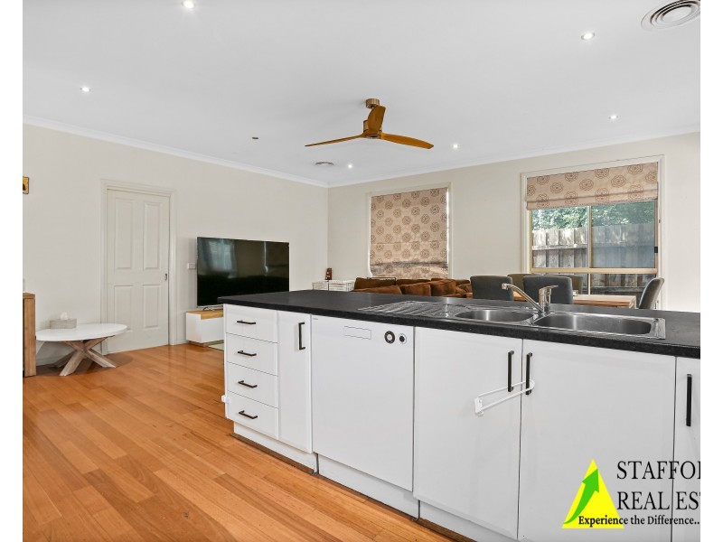 2/27 Morley Street, Glenroy VIC 3046