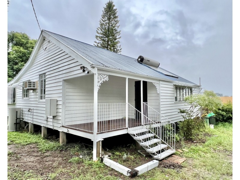 39A Omar Street, West Ipswich QLD 4305