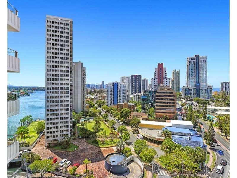 39/40 Ferny Avenue, Surfers Paradise QLD 4217