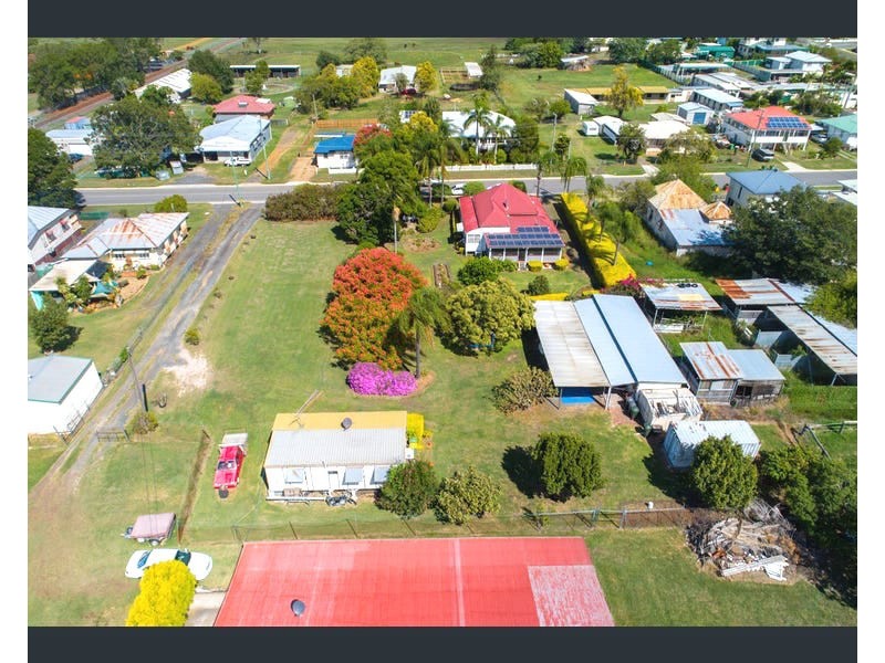 12 Videroni Street, Booval QLD 4304