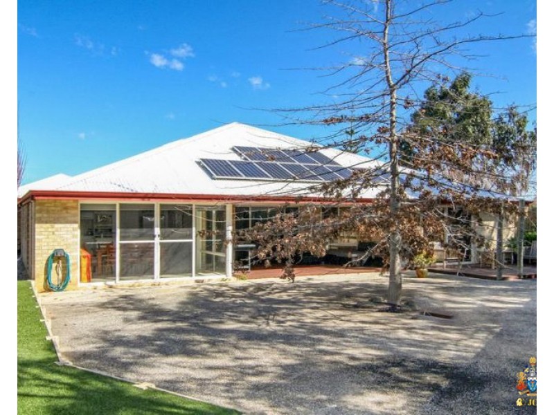 19 Casselton Grove, Margaret River WA 6285