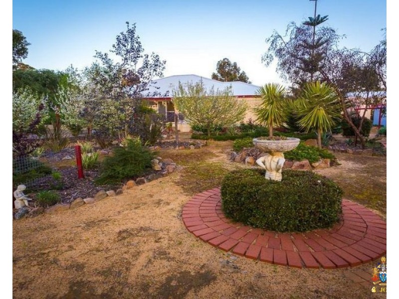 19 Casselton Grove, Margaret River WA 6285