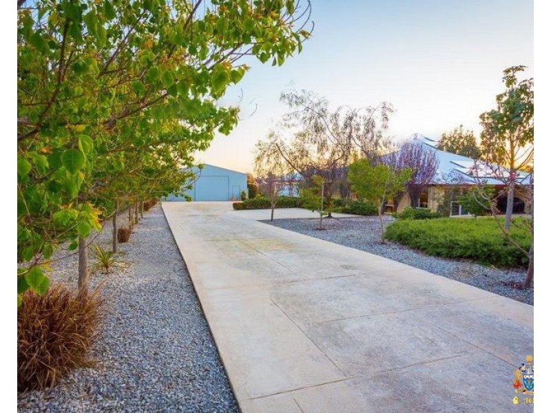 19 Casselton Grove, Margaret River WA 6285