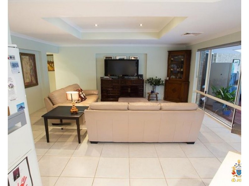 19 Casselton Grove, Margaret River WA 6285