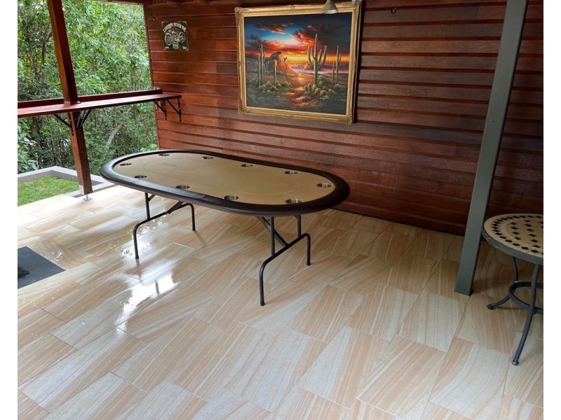 16 Yachtsmans Parade, Cannonvale QLD 4802