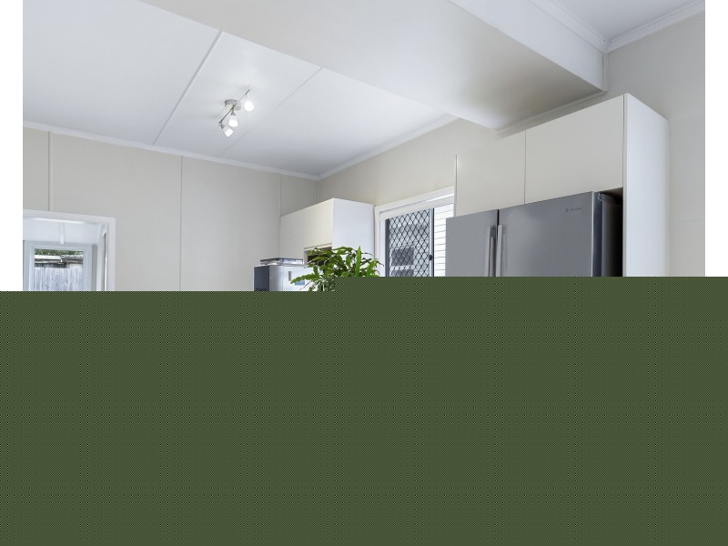 14 Norman Avenue, Norman Park QLD 4170