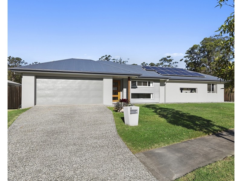 15 Mellumbrook Drive, Landsborough QLD 4550