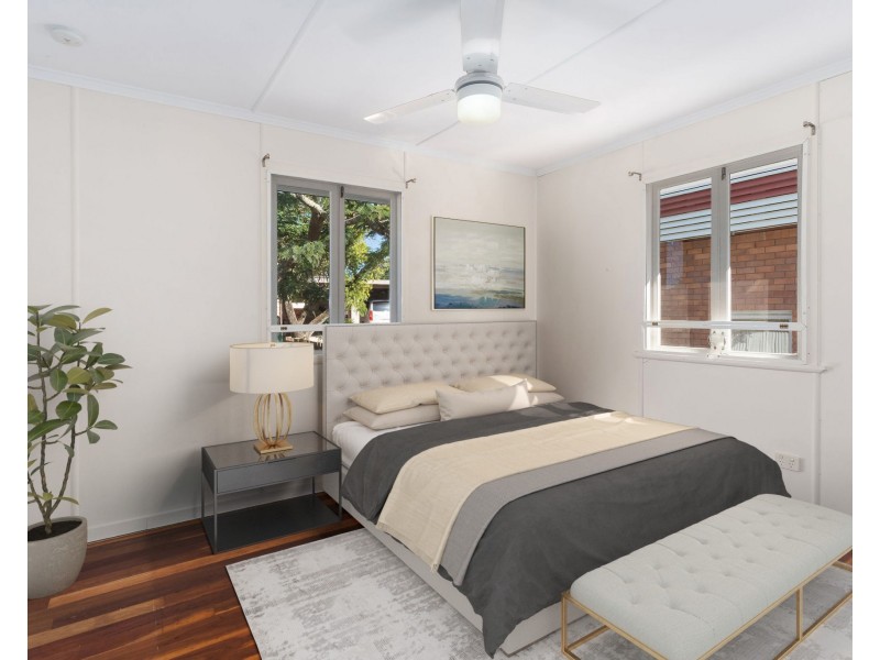 27 Robertson Road, Eastern Heights QLD 4305