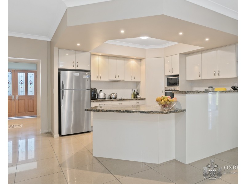 12-14 Woodend Court, Park Ridge QLD 4125