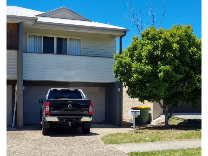 2/29 Bellagio Crescent, Coomera QLD 4209