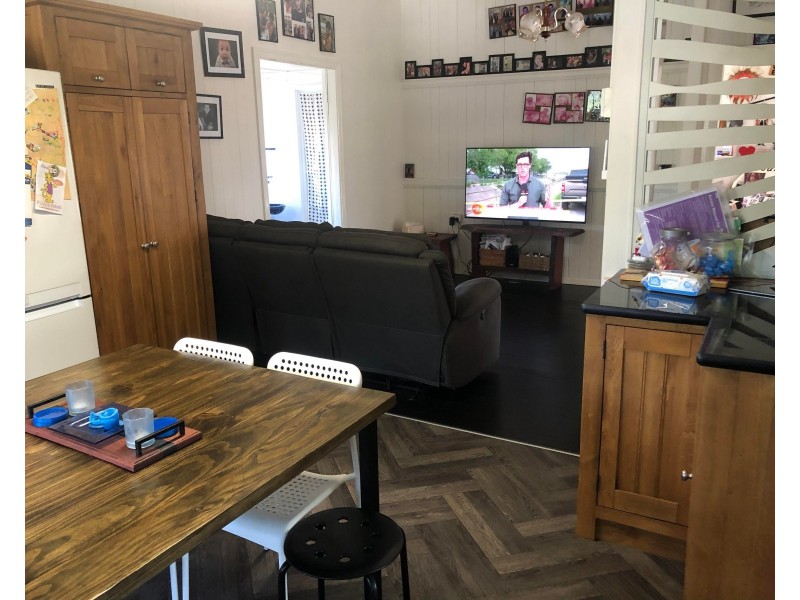 22 Walters Street, Lowood QLD 4311