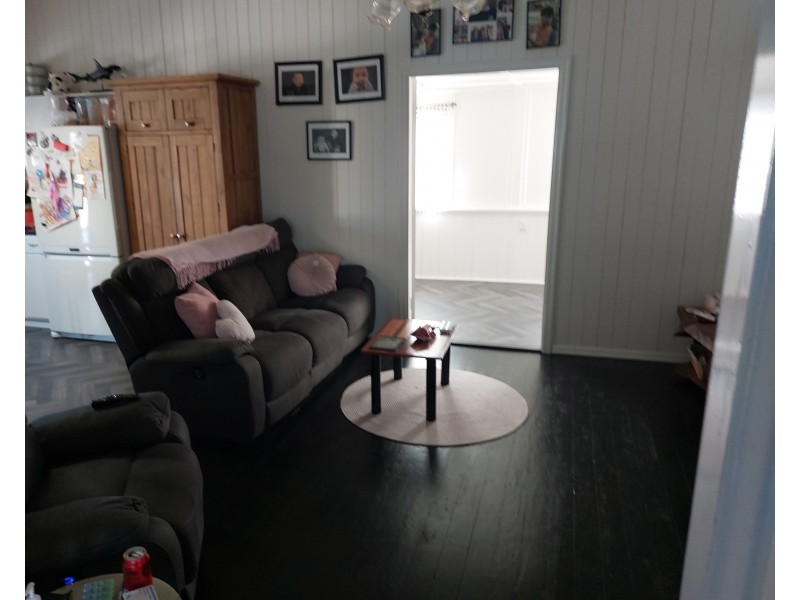 22 Walters Street, Lowood QLD 4311