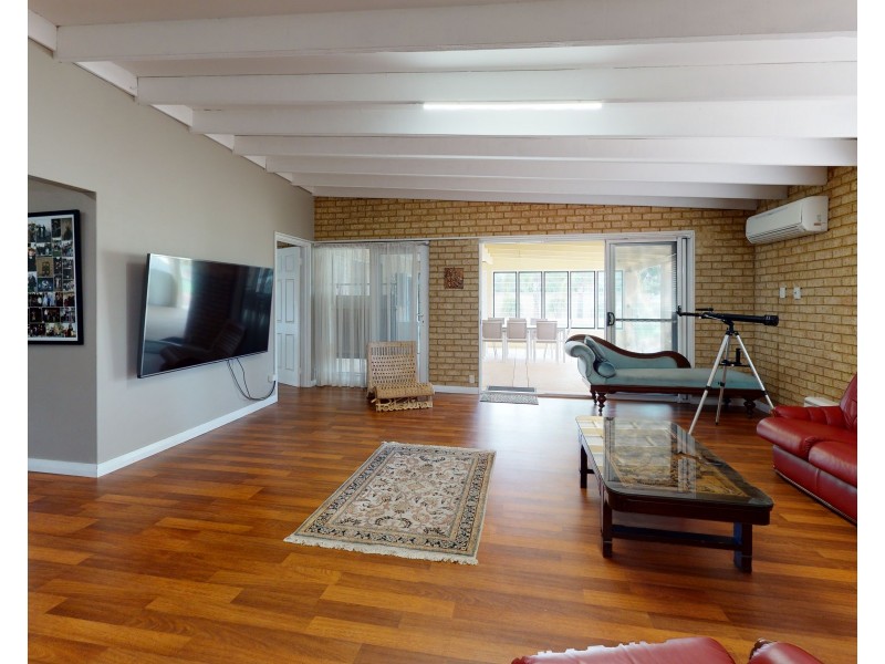 336 Padbury Avenue, Herne Hill WA 6056
