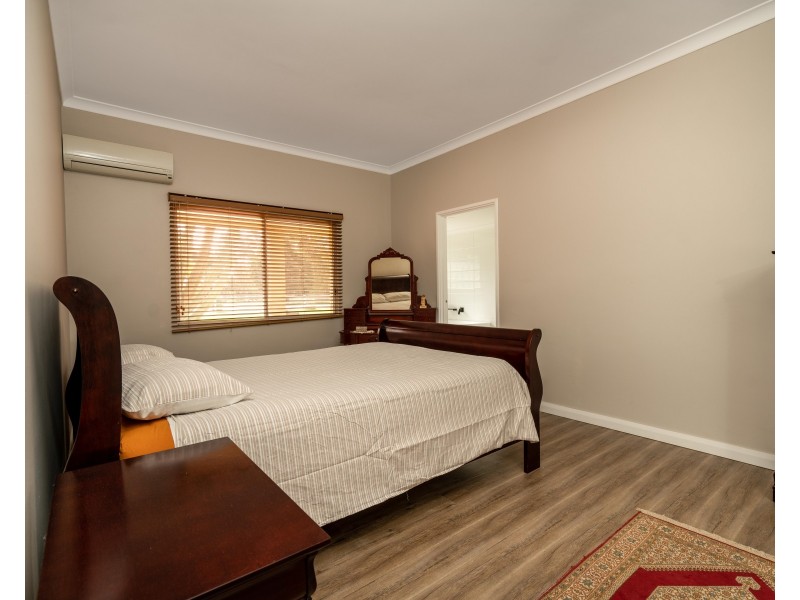 336 Padbury Avenue, Herne Hill WA 6056