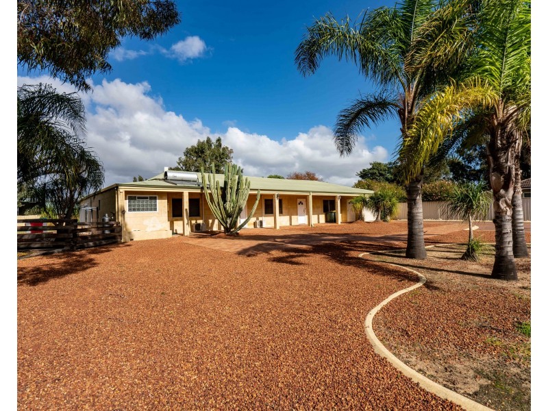 336 Padbury Avenue, Herne Hill WA 6056