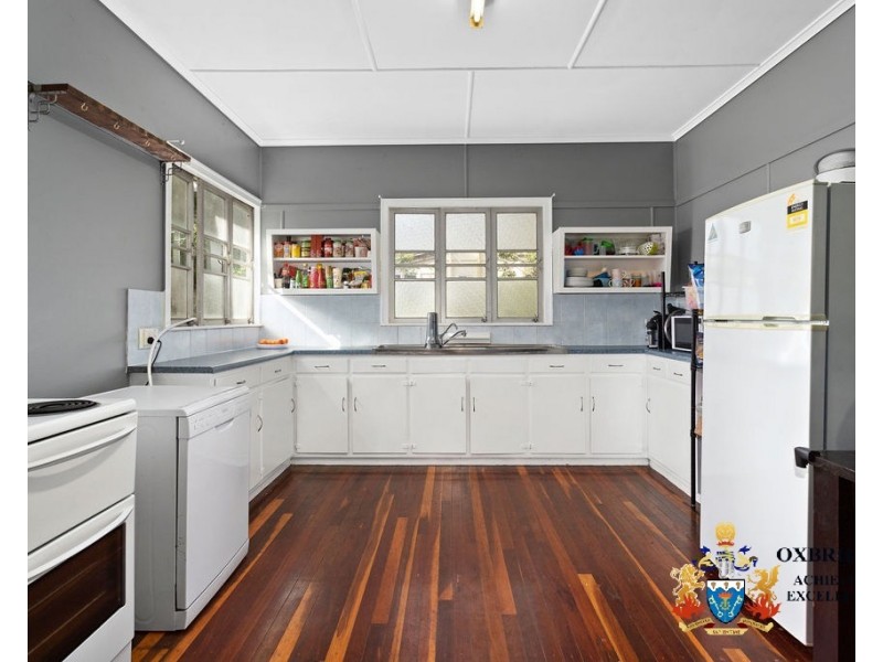 23 Creek Street, Bundamba QLD 4304