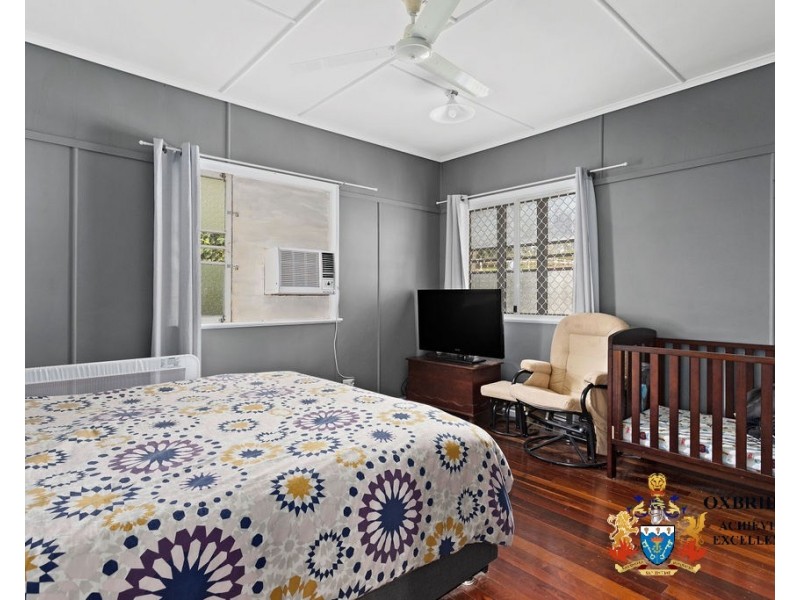 23 Creek Street, Bundamba QLD 4304