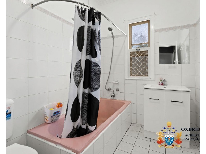 23 Creek Street, Bundamba QLD 4304