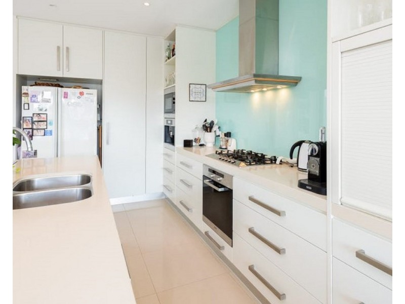 2/11 South Quay Drive, Biggera Waters QLD 4216