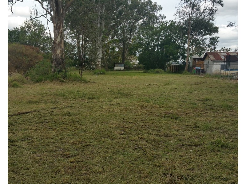 84 Jutland Street, Oxley QLD 4075