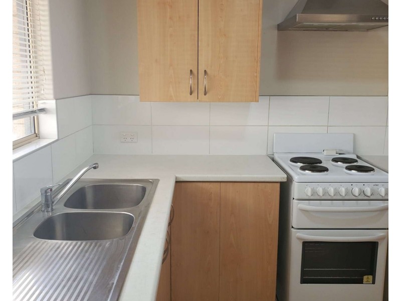 34 Smiths Avenue, Redcliffe WA 6104