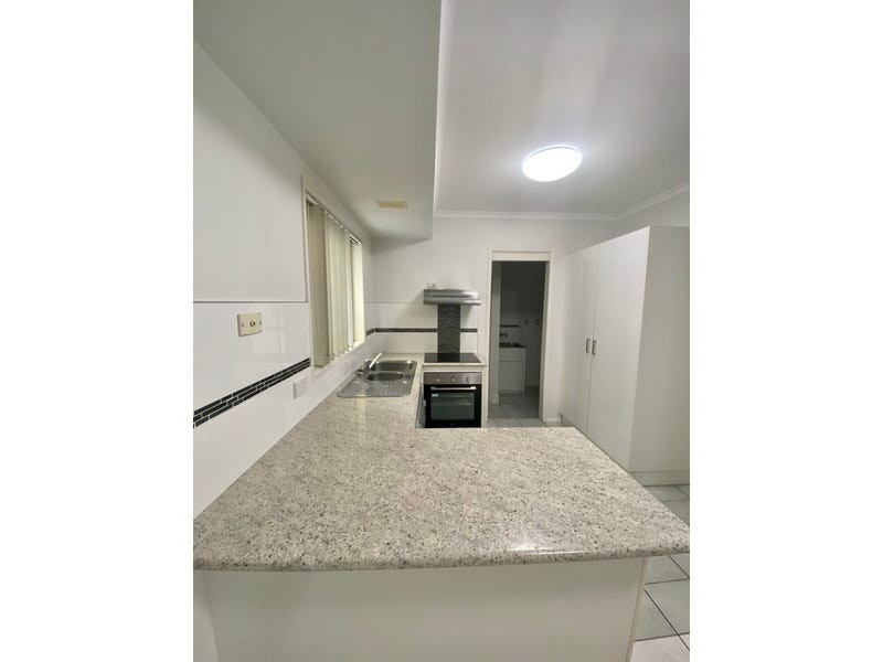 28/13 Bridge Street, Redbank QLD 4301