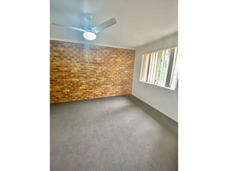 28/13 Bridge Street, Redbank QLD 4301