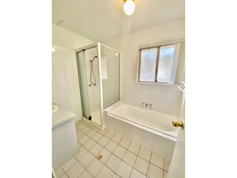 28/13 Bridge Street, Redbank QLD 4301