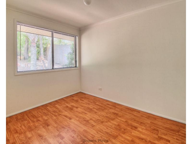 45 Parkroyal Crescent, Regents Park QLD 4118