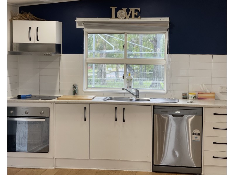 36 Old Logan Road, Gailes QLD 4300