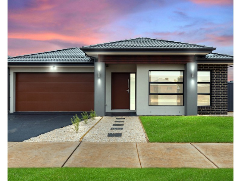 Clyde North VIC 3978