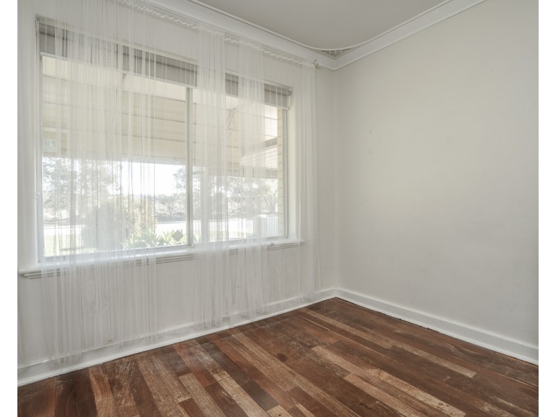 10 Alton Street, Kenwick WA 6107