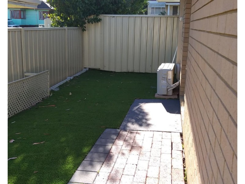38 Smiths Avenue, Redcliffe WA 6104