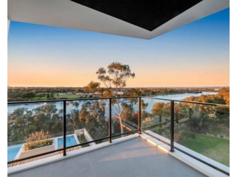 5 First Street, Rivervale WA 6103