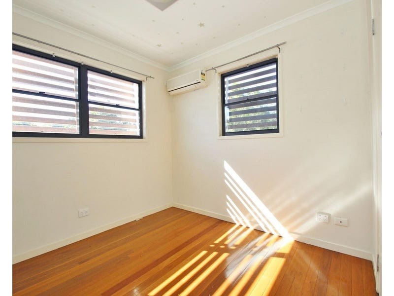 86 Dickson Street, Wooloowin QLD 4030