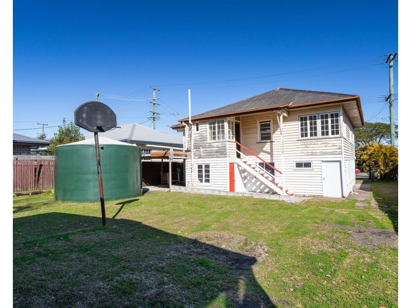 66 Blackstone Road, Newtown QLD 4305