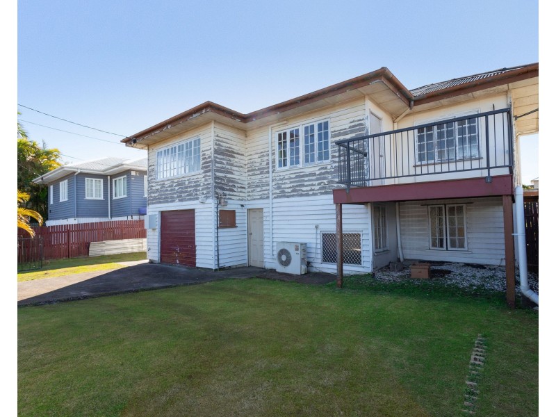 66 Blackstone Road, Newtown QLD 4305