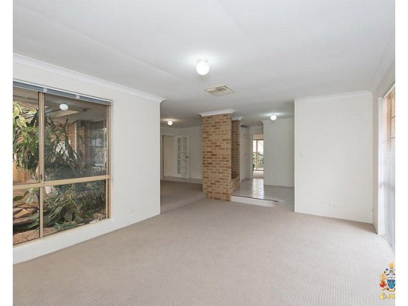 57 Portcullis Drive, Willetton WA 6155