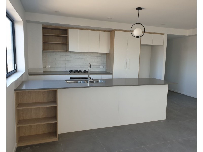 302/9 Violet Street, Redcliffe QLD 4020
