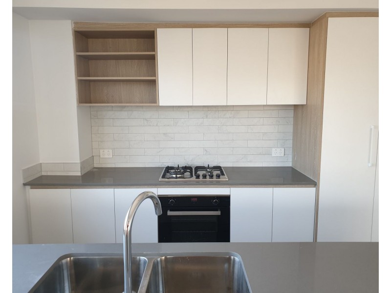 302/9 Violet Street, Redcliffe QLD 4020