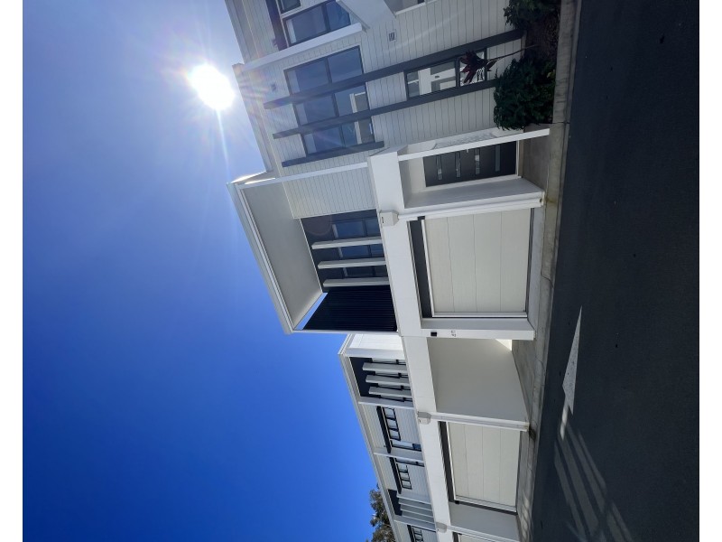 40/4 Hansford Road, Coombabah QLD 4216