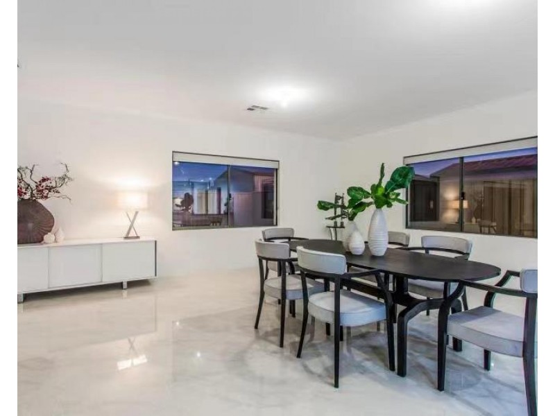 23 Herrietta Street, Bayswater WA 6053